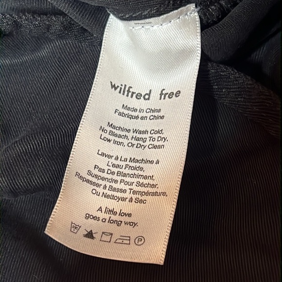 Aritzia Wilfred Free Black Utility Shortalls Romper Overalls Women’s Size XS - Picture 8 of 10